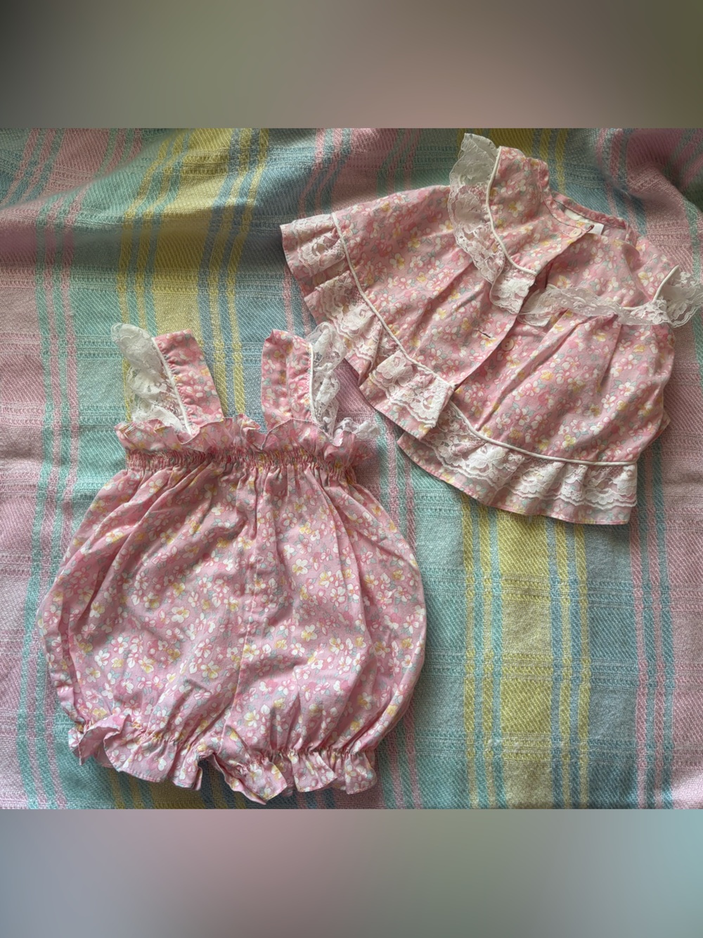🔴 ICZ Vintage floral pink baby outfit
